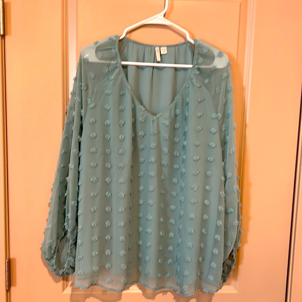Women’s blouse